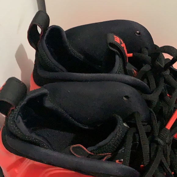 Nike Air Foamposite One Habanero Red - Picture 7 of 7